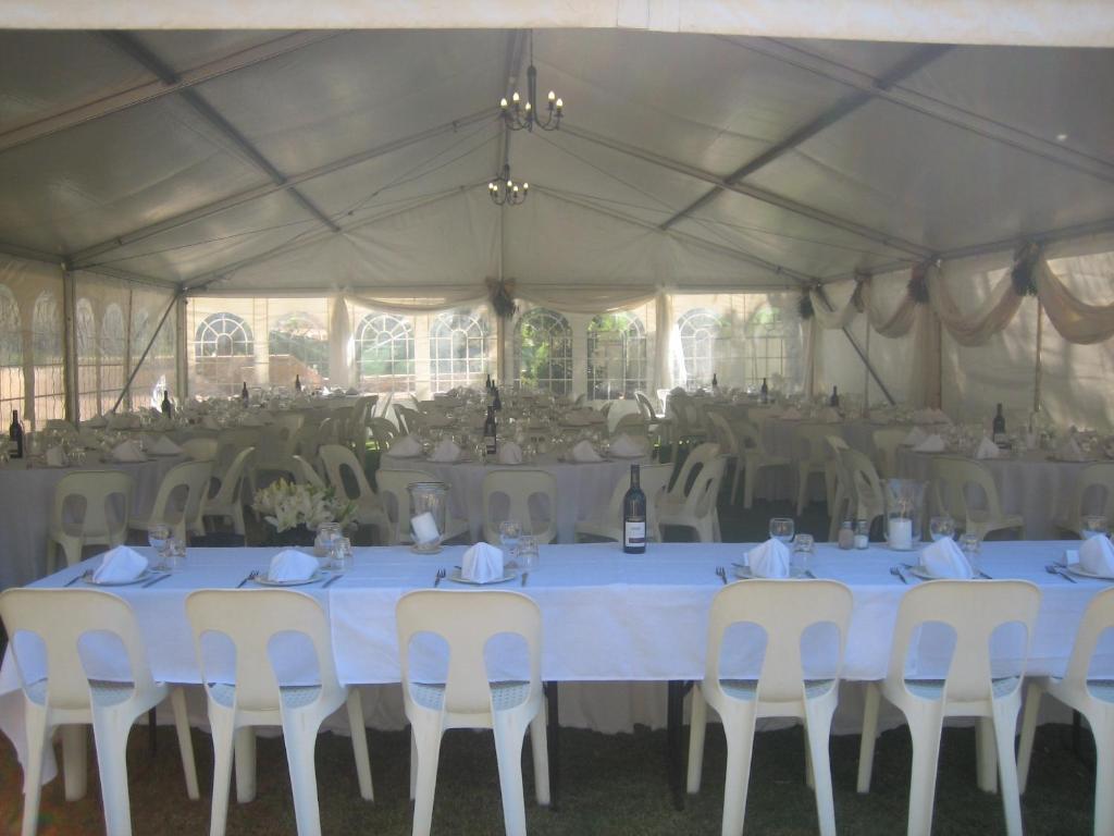 The Priory Hotel Dongara Esterno foto