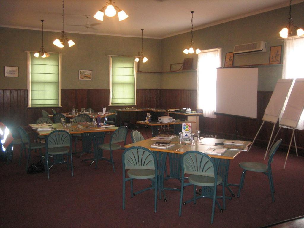 The Priory Hotel Dongara Esterno foto