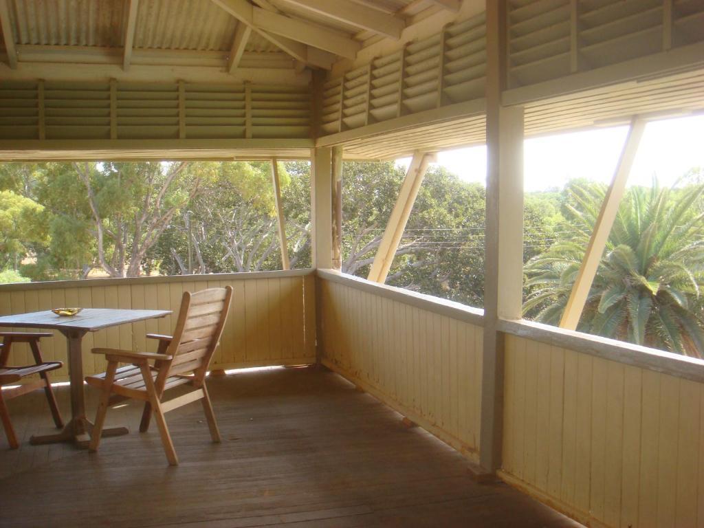 The Priory Hotel Dongara Esterno foto