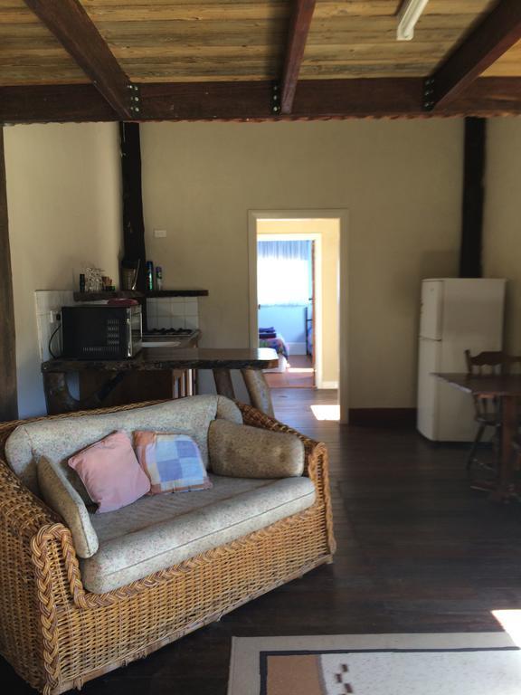The Priory Hotel Dongara Esterno foto