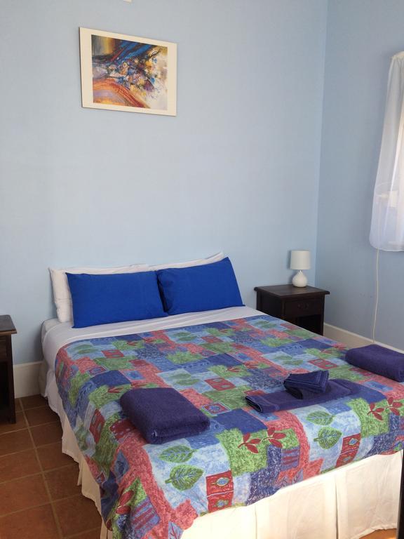 The Priory Hotel Dongara Esterno foto
